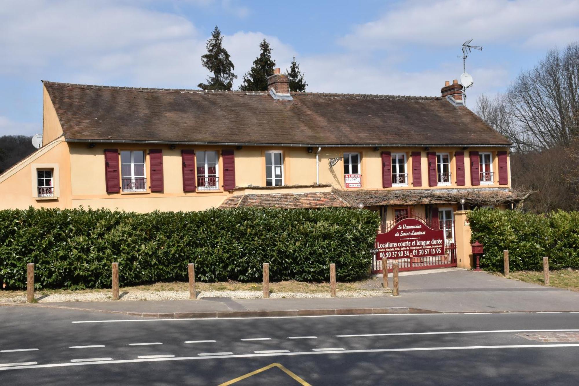 Appartements Et Chambres Le Vaumurier De Saint Lambert エクステリア 写真