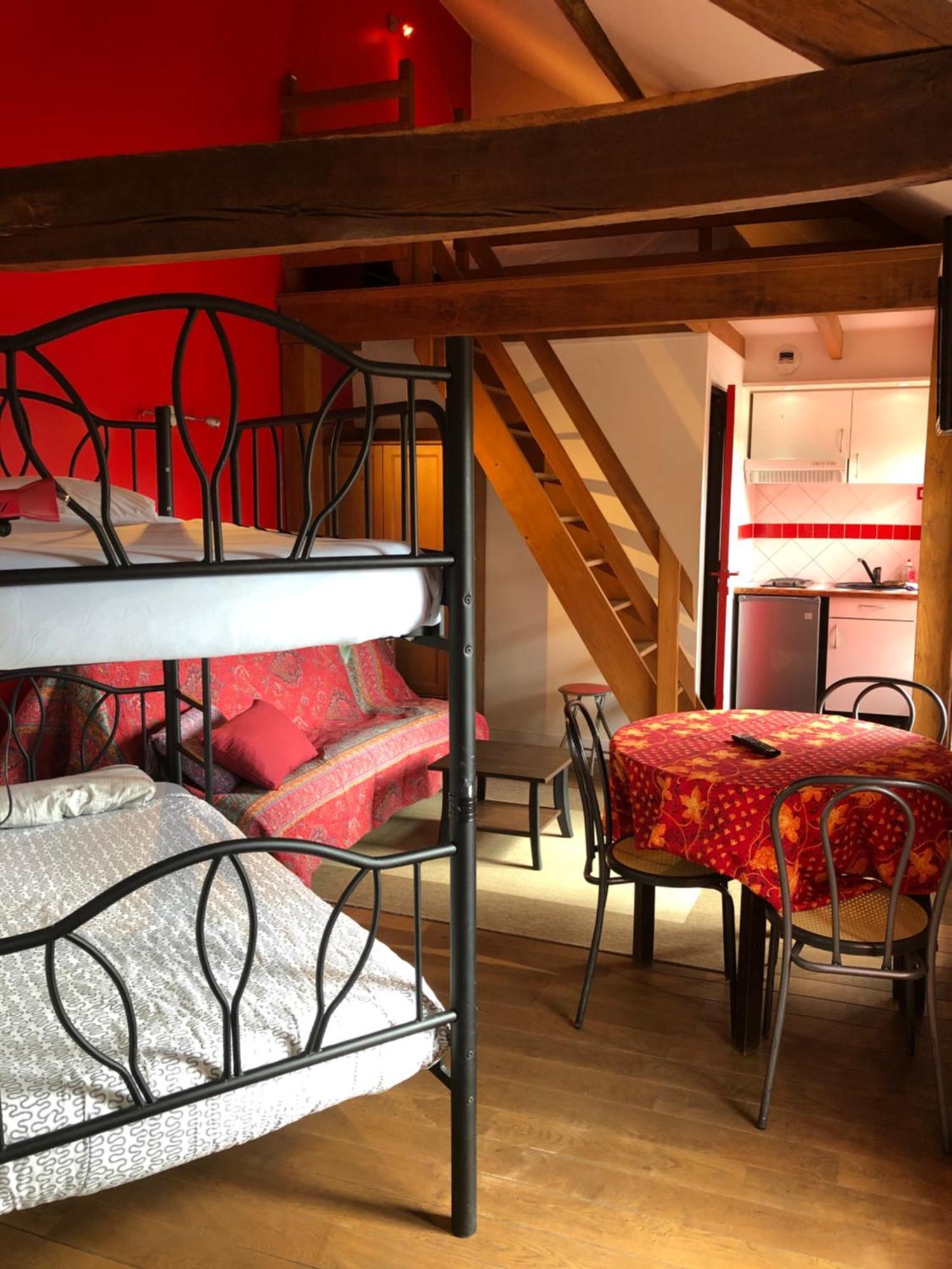 Appartements Et Chambres Le Vaumurier De Saint Lambert エクステリア 写真