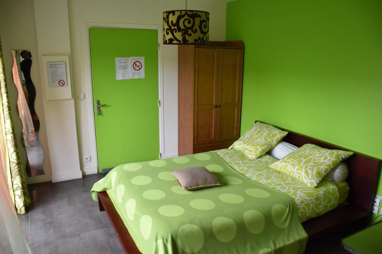 Appartements Et Chambres Le Vaumurier De Saint Lambert エクステリア 写真